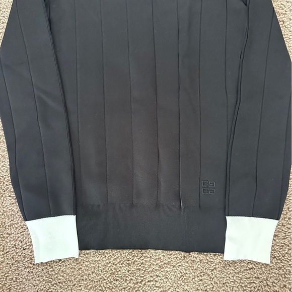 Givenchy Two Tone Ribbed Stretch Knit Turtleneck Sweater Black & White sz XS/S - Picture 8 of 15